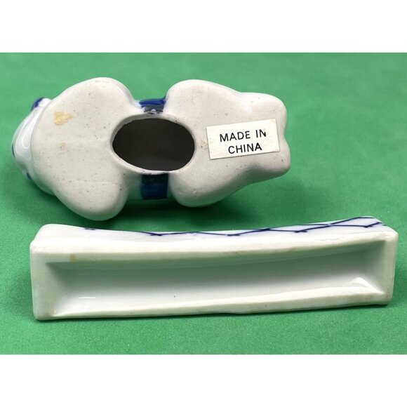 VTG Lot 2 Blue White Handpainted Ceramic CHOPSTICK RESTS Pillow Baby Chinese EUC - Picture 5 of 5